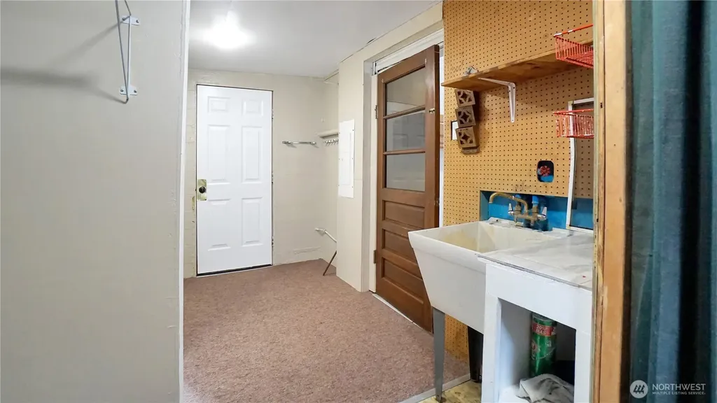 1116 W Wishkah Road Aberdeen WA 98520