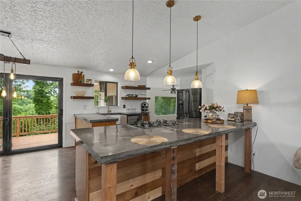 20112 NW Krieger Road Ridgefield WA 98642