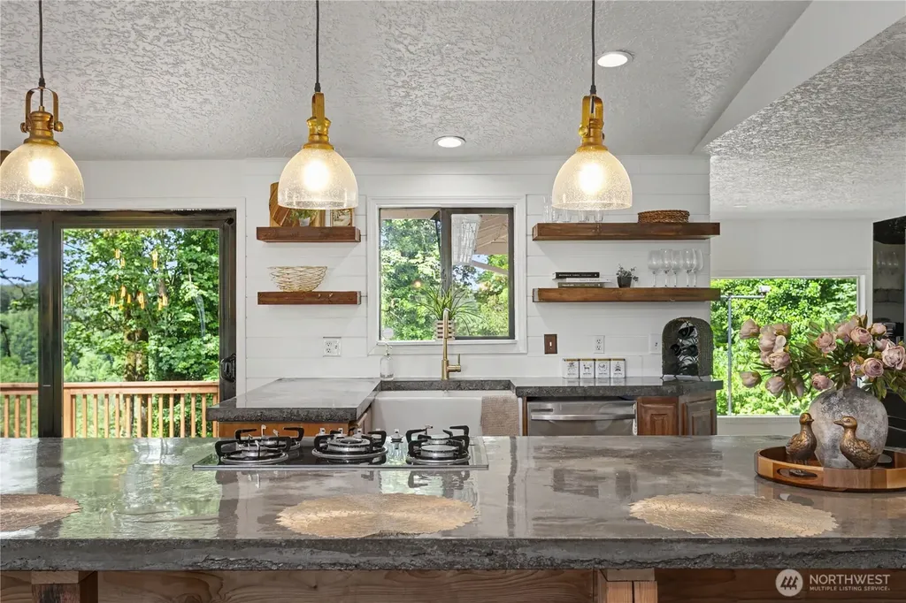 20112 NW Krieger Road Ridgefield WA 98642