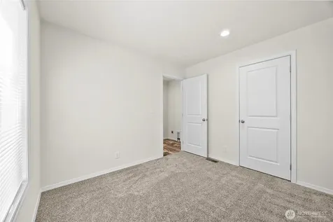507 131st Street E Tacoma WA 98445