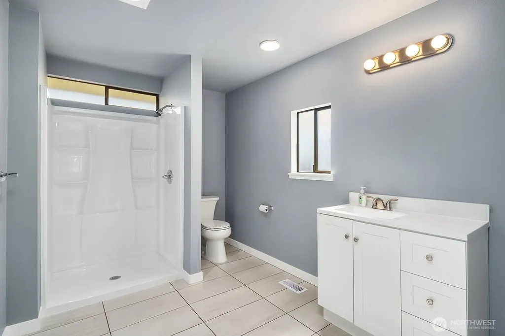 1402 22nd Street NE Auburn WA 98002