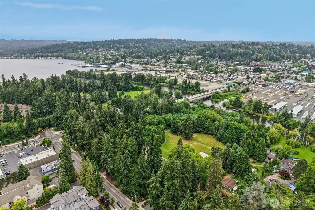 6867 NE 170th Street Kenmore WA 98028