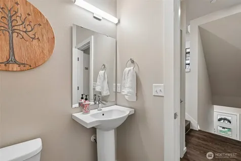 6867 NE 170th Street Kenmore WA 98028