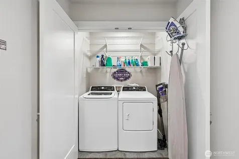6867 NE 170th Street Kenmore WA 98028