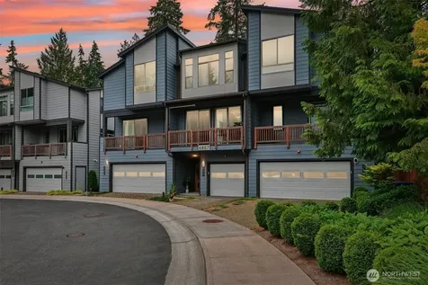 6867 NE 170th Street Kenmore WA 98028