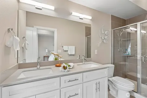 6867 NE 170th Street Kenmore WA 98028