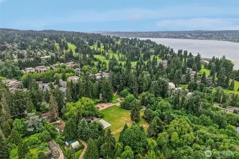 6867 NE 170th Street Kenmore WA 98028