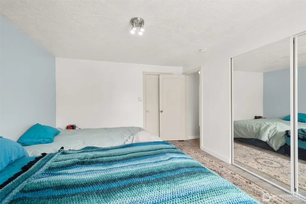 36 Lebam Road Raymond WA 98577