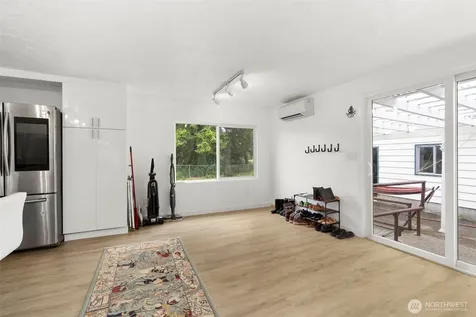 36 Lebam Road Raymond WA 98577