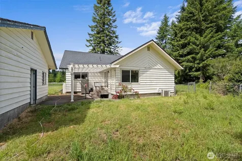 36 Lebam Road Raymond WA 98577