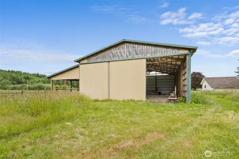 36 Lebam Road Raymond WA 98577