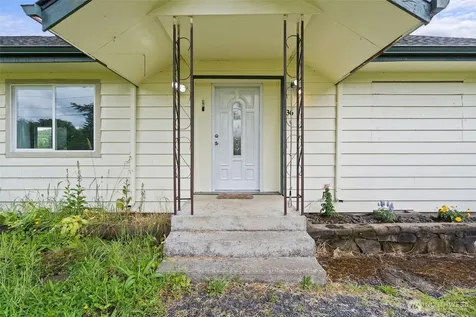 36 Lebam Road Raymond WA 98577