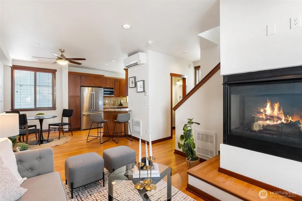 2400 W Boston Street Seattle WA 98199