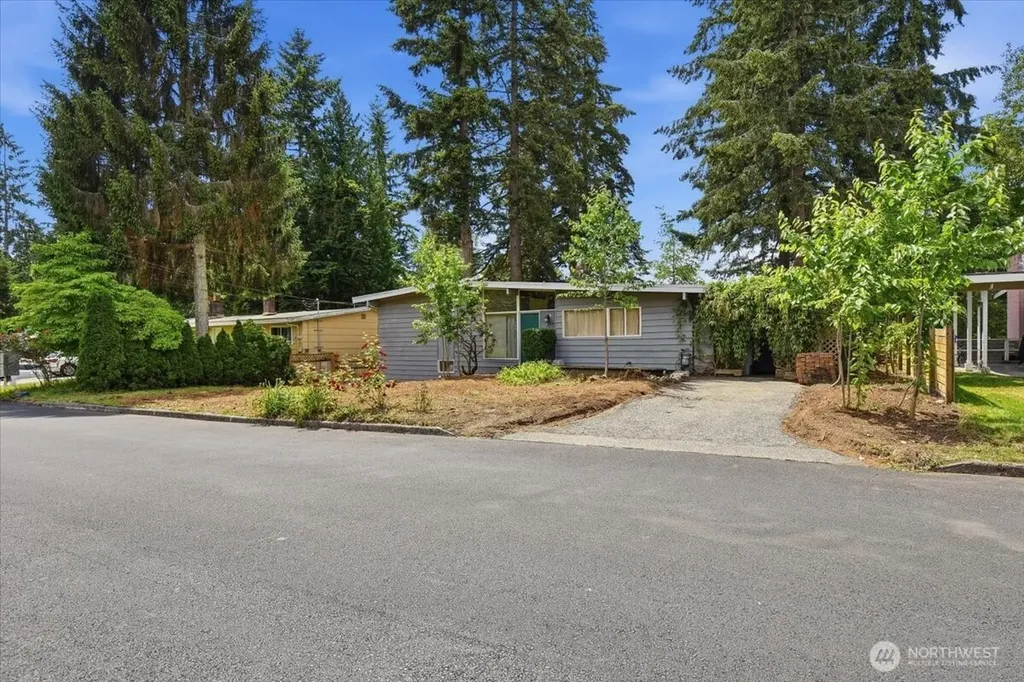 1511 143rd Avenue SE Bellevue WA 98007