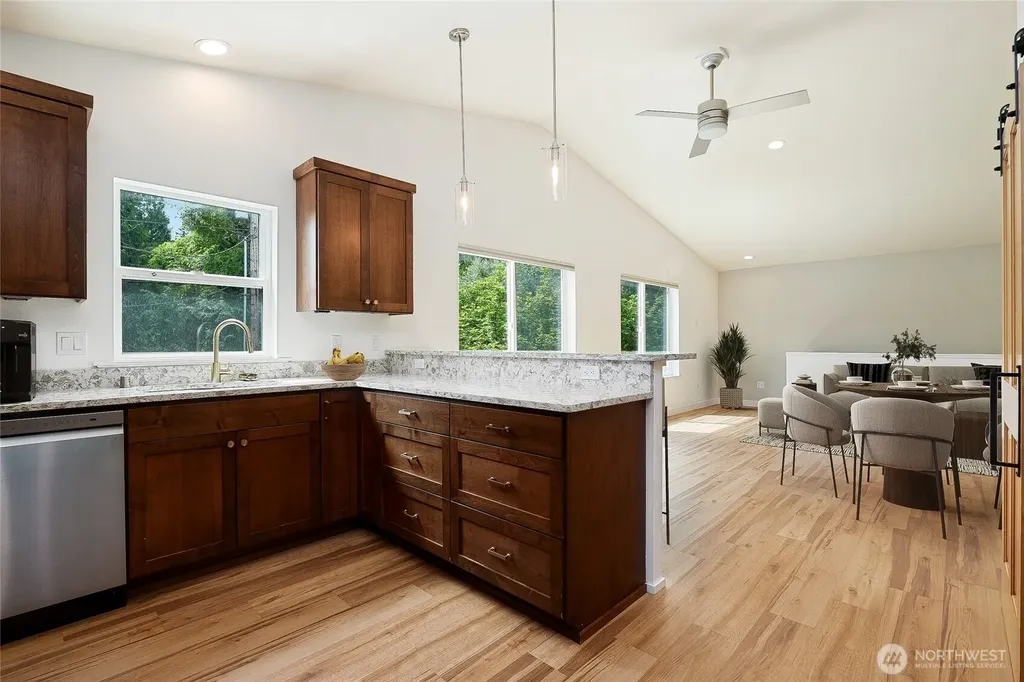 16330 Dogwood Lane Arlington WA 98223