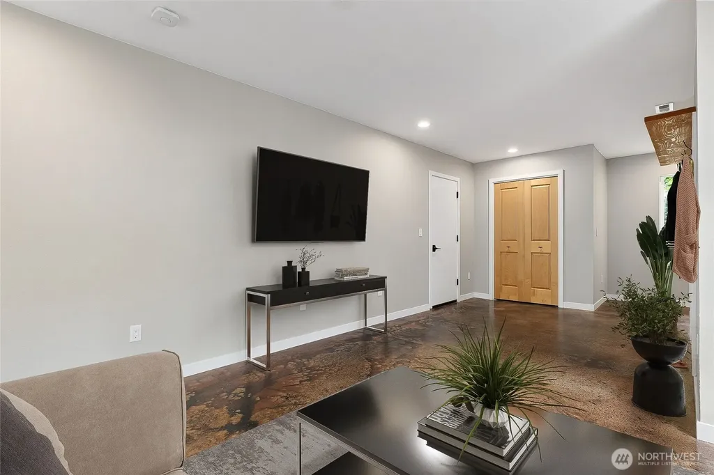 16330 Dogwood Lane Arlington WA 98223