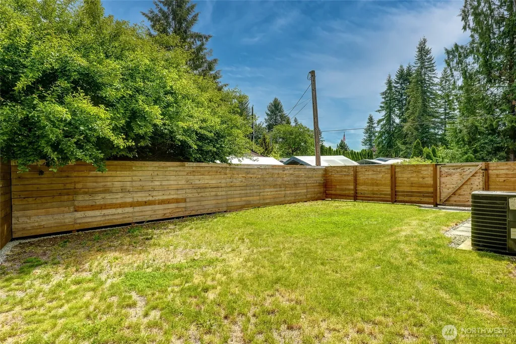 16330 Dogwood Lane Arlington WA 98223