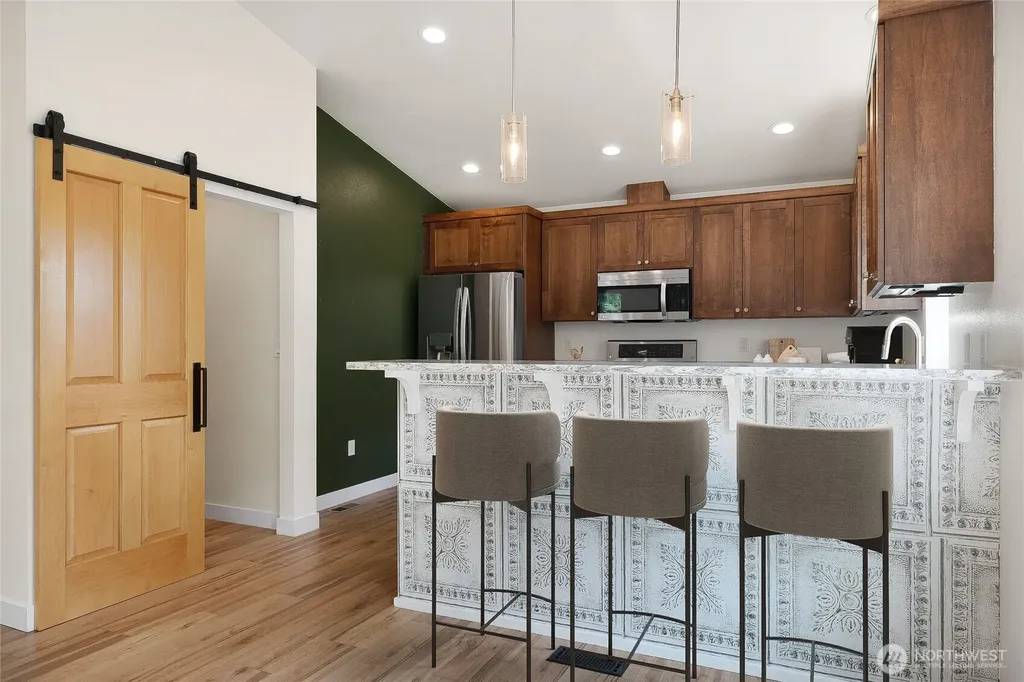 16330 Dogwood Lane Arlington WA 98223