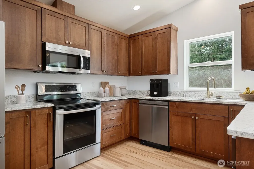 16330 Dogwood Lane Arlington WA 98223