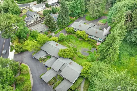 19616 61st Place NE Kenmore WA 98028