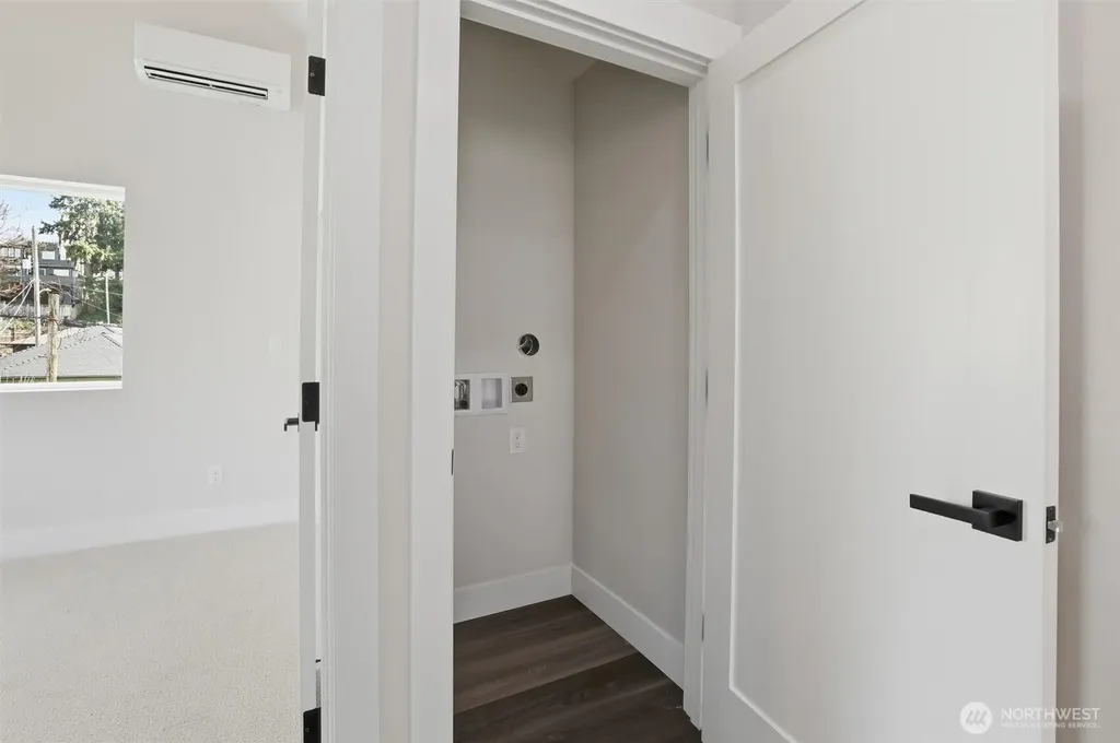 3324 35th Avenue S Seattle WA 98144