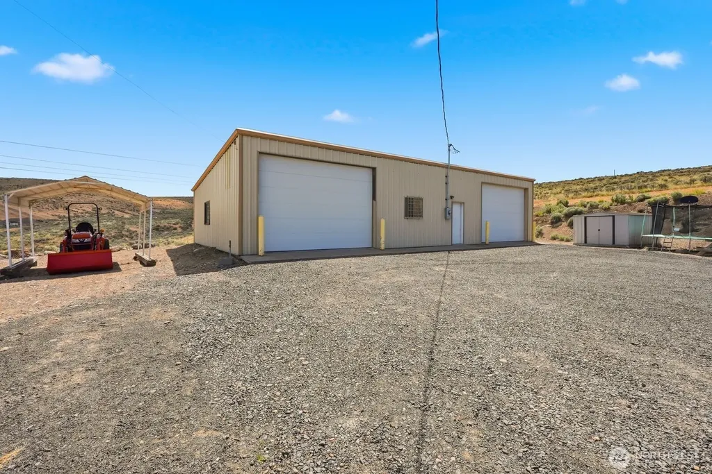 271 Paint Horse Road Yakima WA 98901