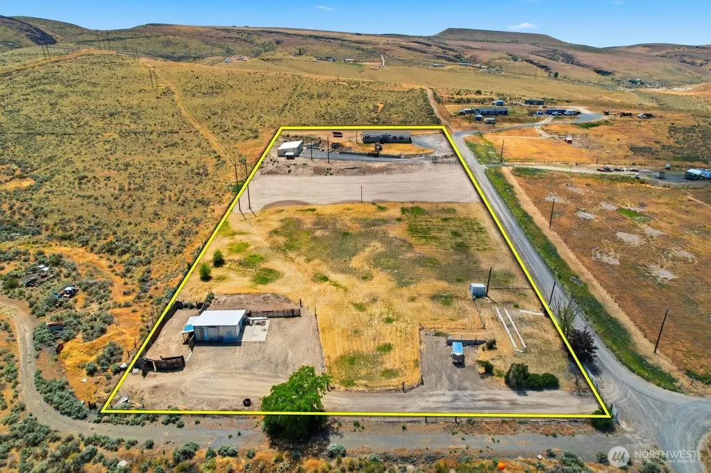 271 Paint Horse Road Yakima WA 98901