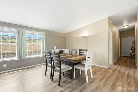 271 Paint Horse Road Yakima WA 98901