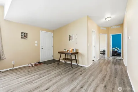 271 Paint Horse Road Yakima WA 98901