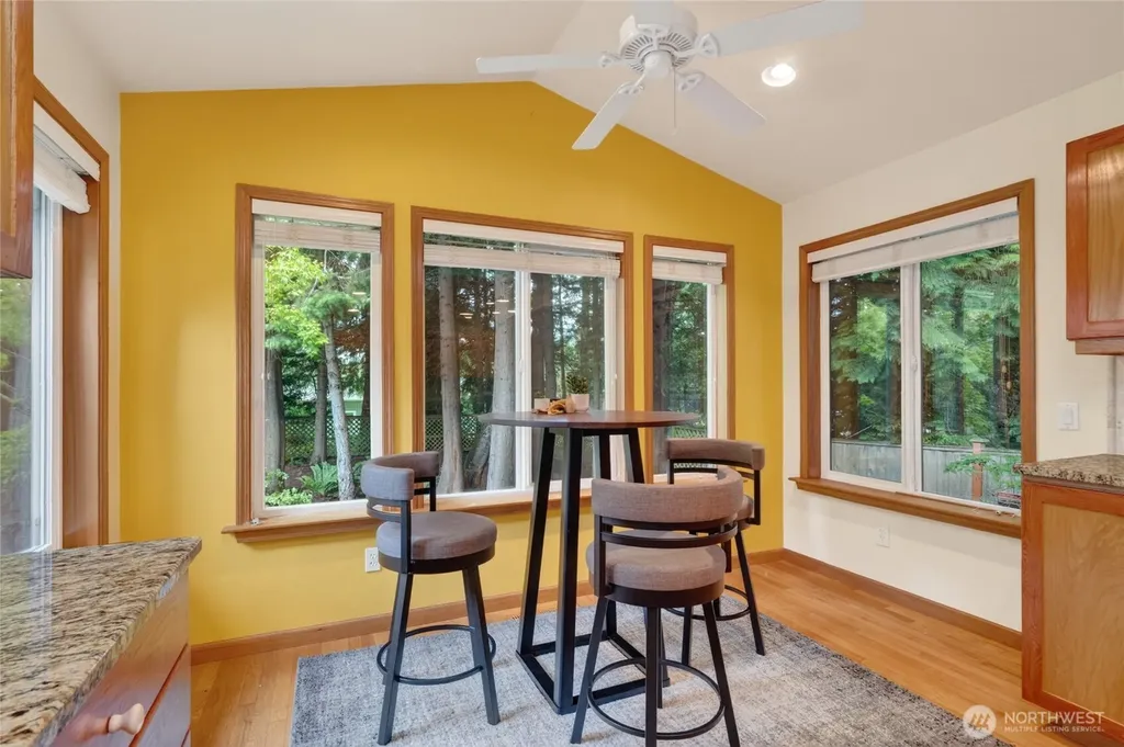 526 S 39th Street Bellingham WA 98229