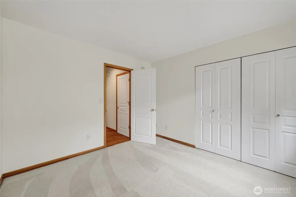526 S 39th Street Bellingham WA 98229