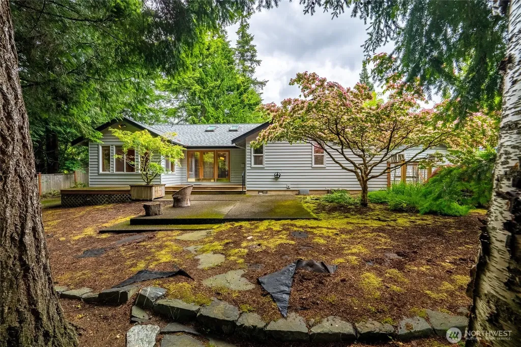 526 S 39th Street Bellingham WA 98229