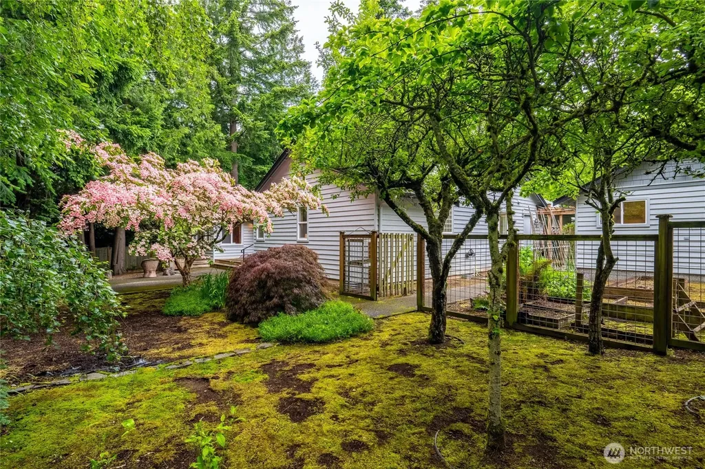 526 S 39th Street Bellingham WA 98229