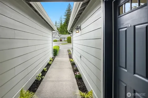 23897 NE 112th Circle Redmond WA 98053