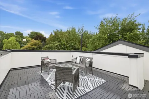 1405 29th Avenue Seattle WA 98122