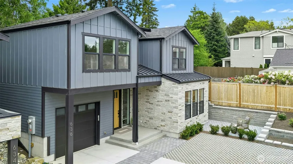 636 11th Avenue Kirkland WA 98033