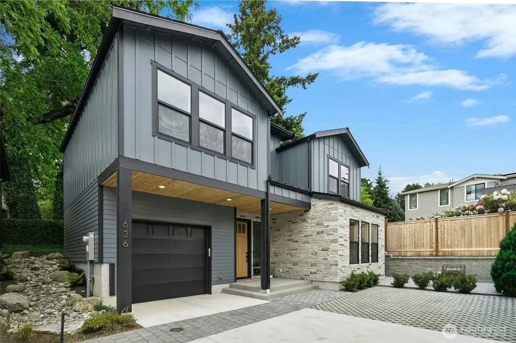 636 11th Avenue Kirkland WA 98033