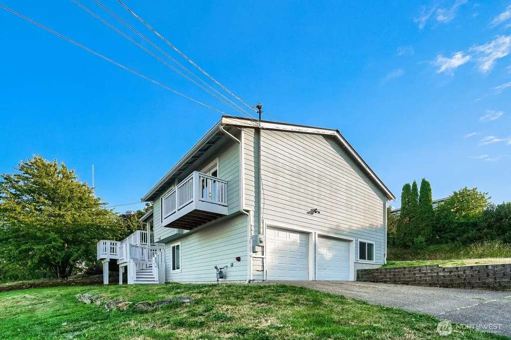 1312 Browns Point Boulevard Tacoma WA 98422