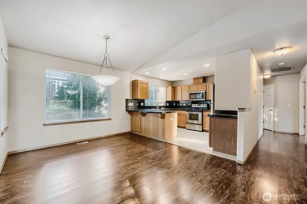 1312 Browns Point Boulevard Tacoma WA 98422