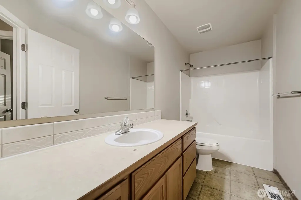 1312 Browns Point Boulevard Tacoma WA 98422