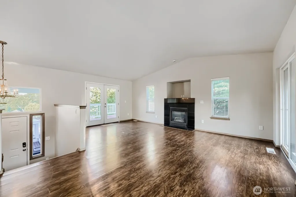 1312 Browns Point Boulevard Tacoma WA 98422