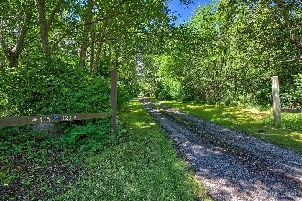115 Kahlua Court Camano Island WA 98282