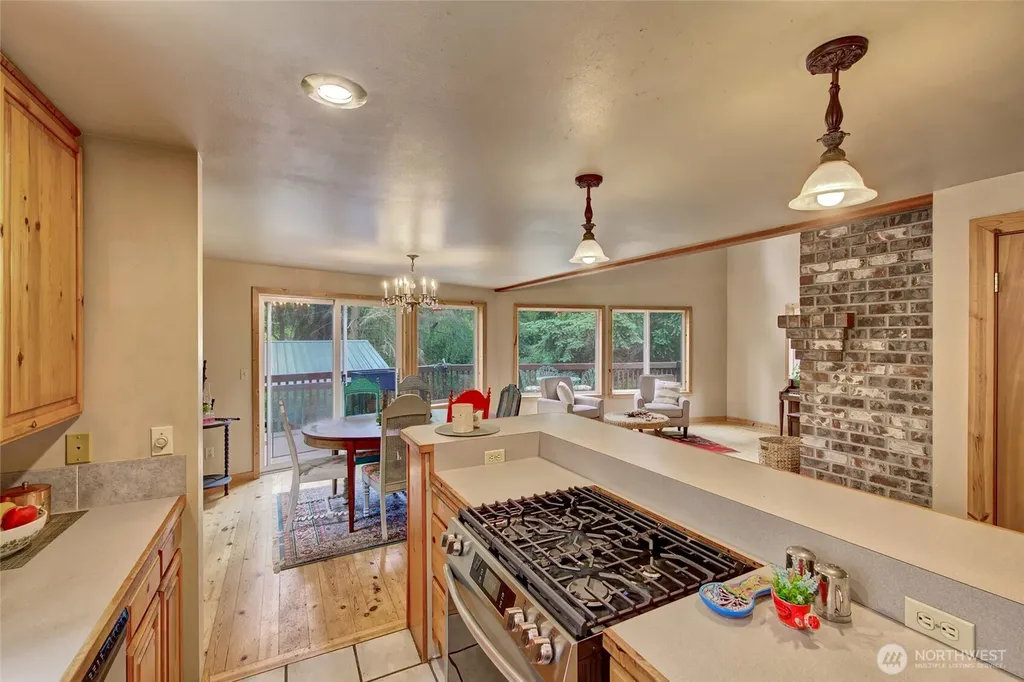 115 Kahlua Court Camano Island WA 98282