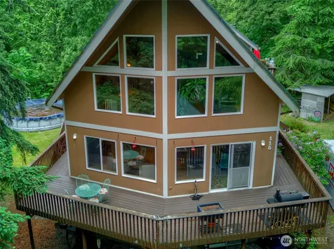 115 Kahlua Court Camano Island WA 98282