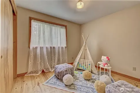 115 Kahlua Court Camano Island WA 98282