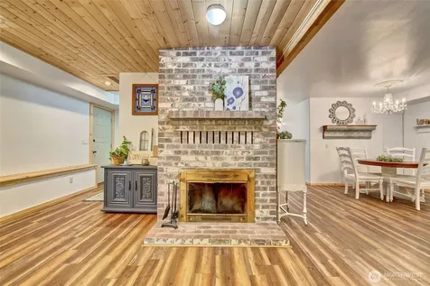 115 Kahlua Court Camano Island WA 98282