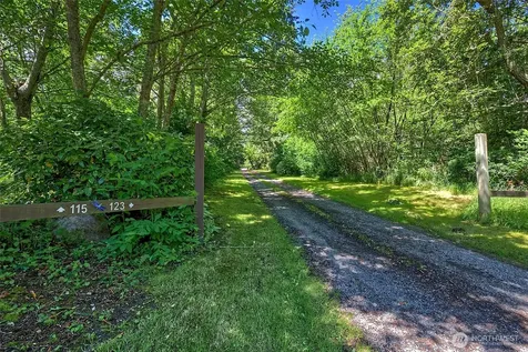 115 Kahlua Court Camano Island WA 98282