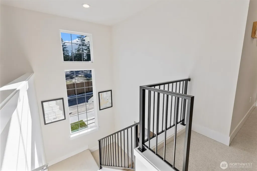 33 213th Place SW Bothell WA 98021
