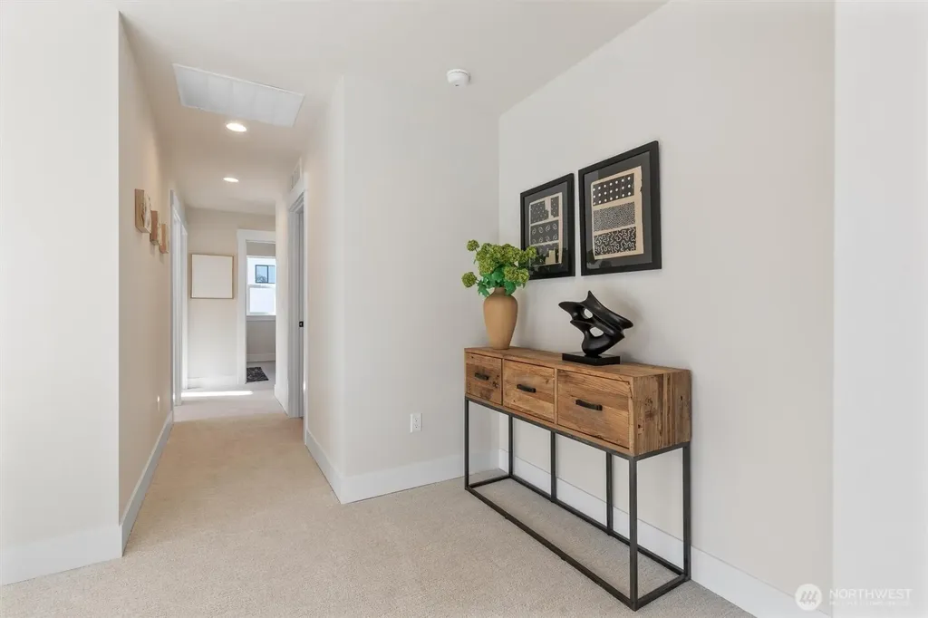 33 213th Place SW Bothell WA 98021