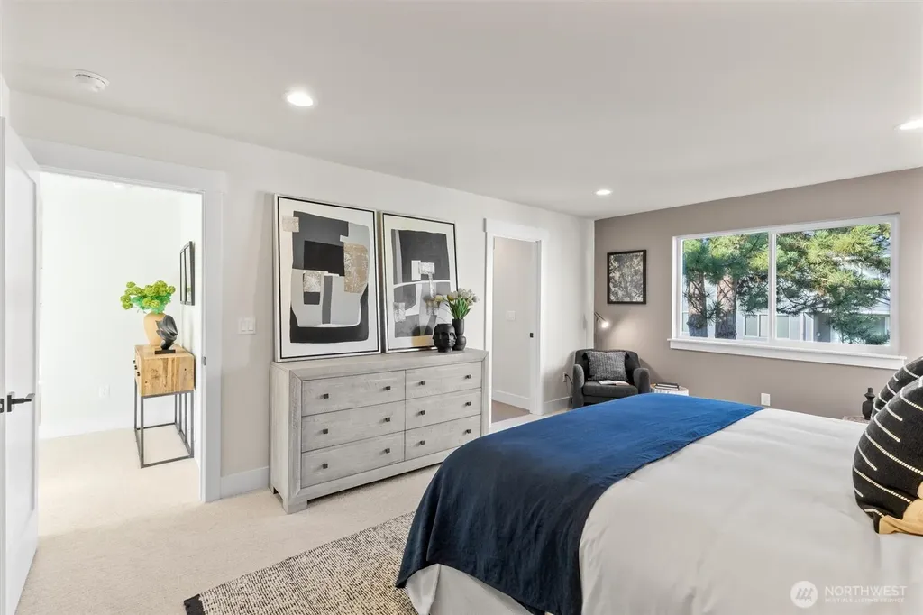 33 213th Place SW Bothell WA 98021